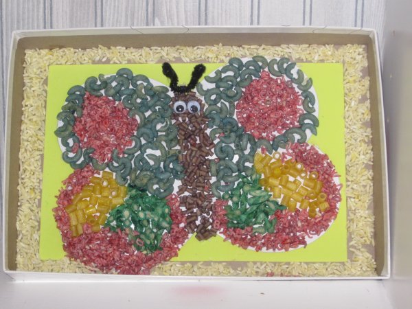 Панно из макаронных изделий