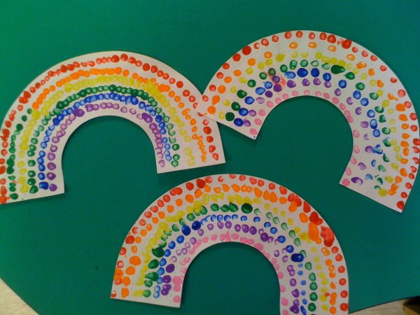 Поделка Радуга из цветной бумаги