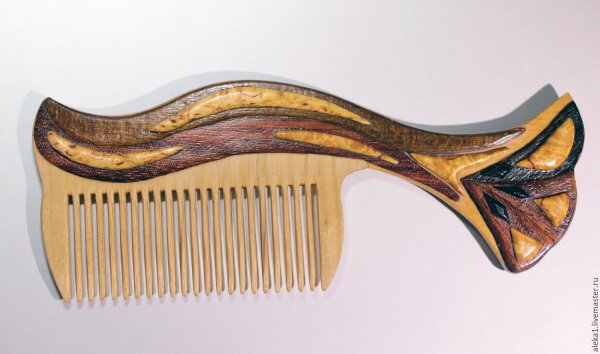 Расческа деревянная
