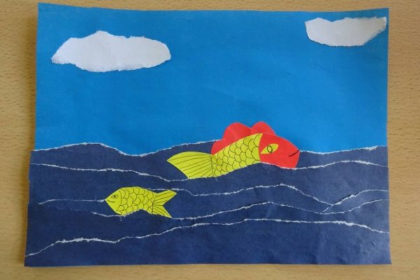 Рваная аппликация из цветной бумаги