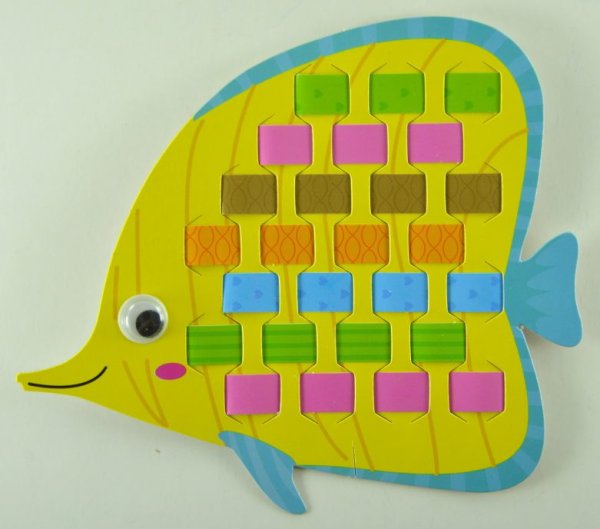 Плетеная рыбка из бумаги