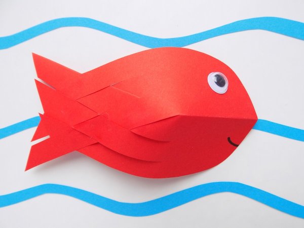Объемная рыбка из бумаги