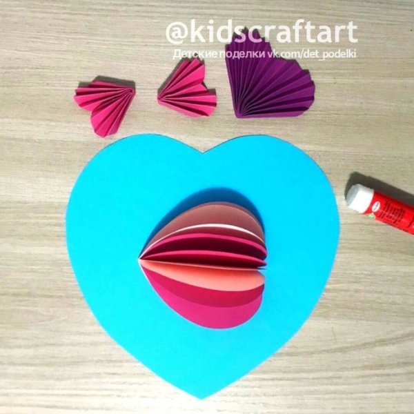 Сердечко из рыбок