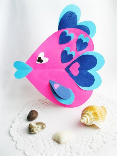 Поделка рыбка из цветной бумаги