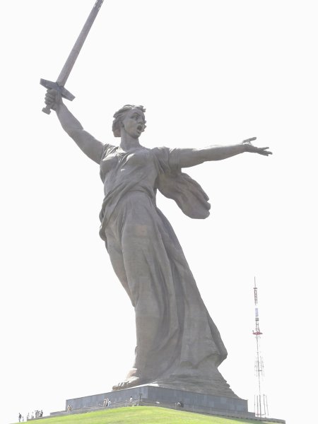 Родина-мать Волгоград высота