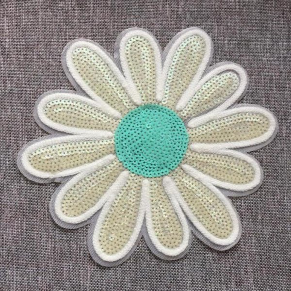 Аппликация Ромашка на ткани