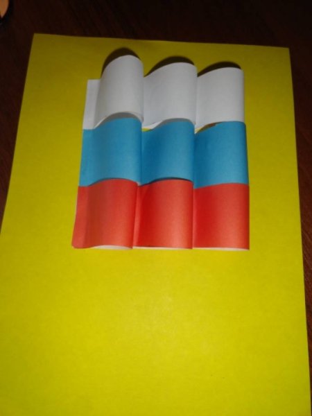 Поделка российский флаг