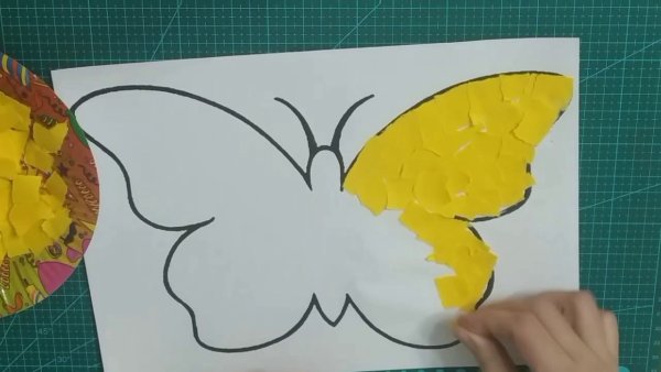 Обрывная аппликация