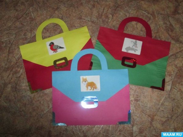 Портфель из картона