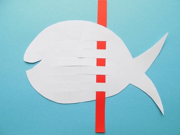 Простые аппликации из бумаги