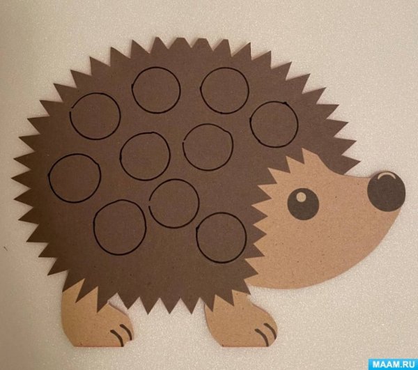 Ежик с кружочками