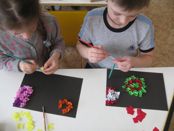 Рисование с детьми с элементами аппликации