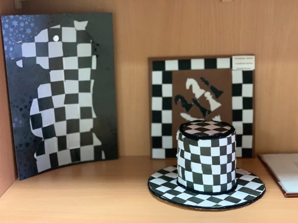 Поделка шахматы