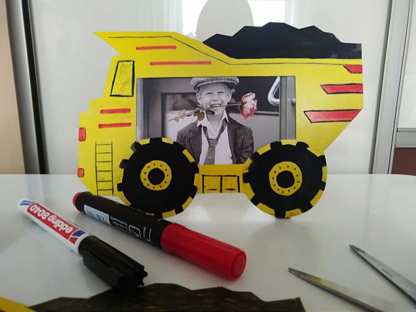 Аппликация к Дню Шахтера для детей