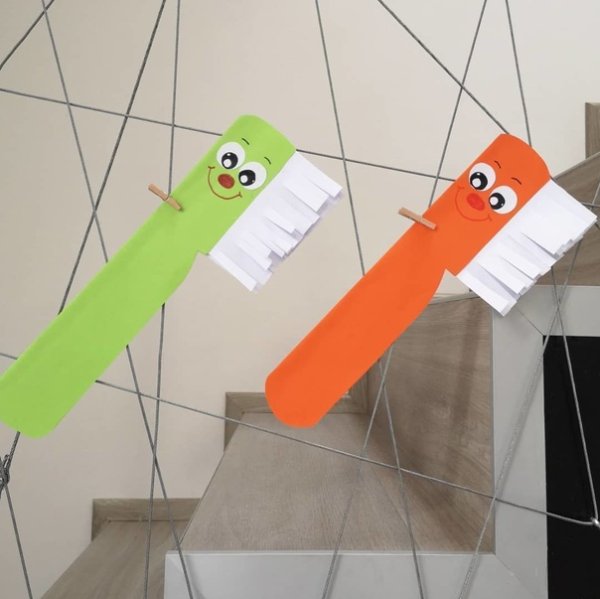 Бумажная зубная щетка