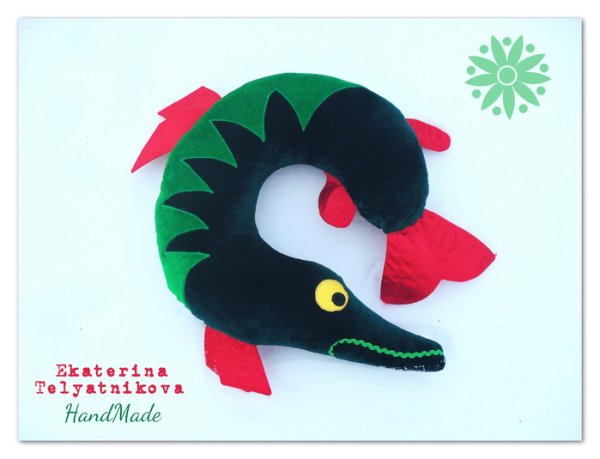 Рыба из фетра щука