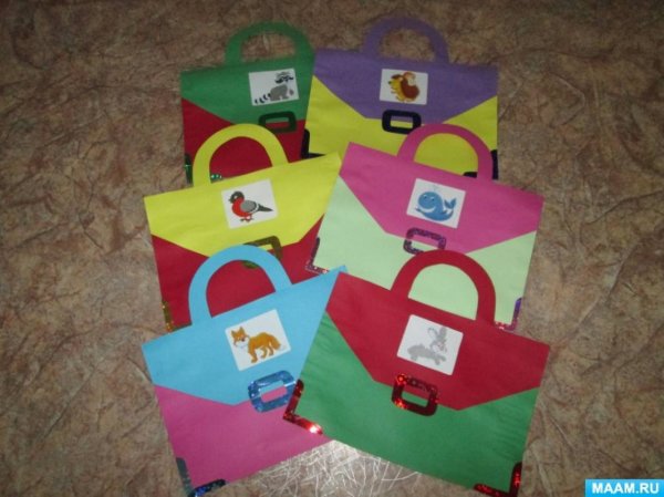 Аппликация на тему школьные принадлежности