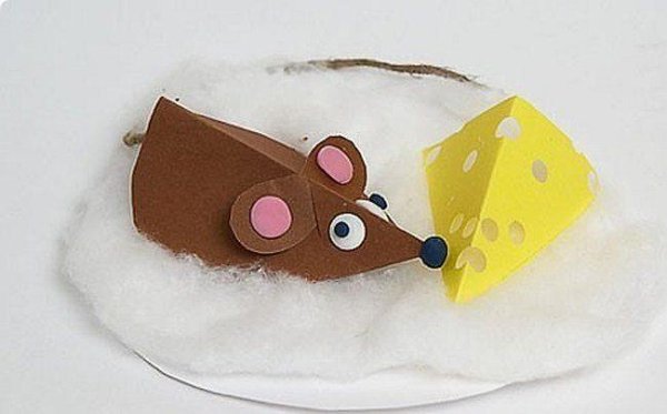 Аппликация мышка с сыром