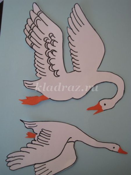 Аппликация гуси лебеди из бумаги