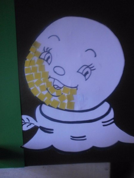 Аппликация в младшей группе Колобок на окошке