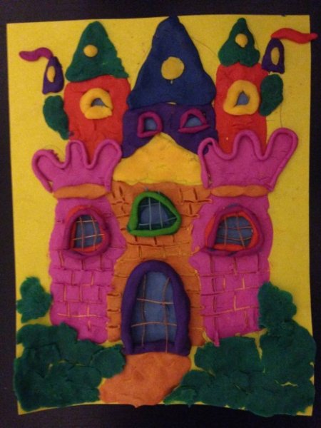 Домик из пластилина для детей