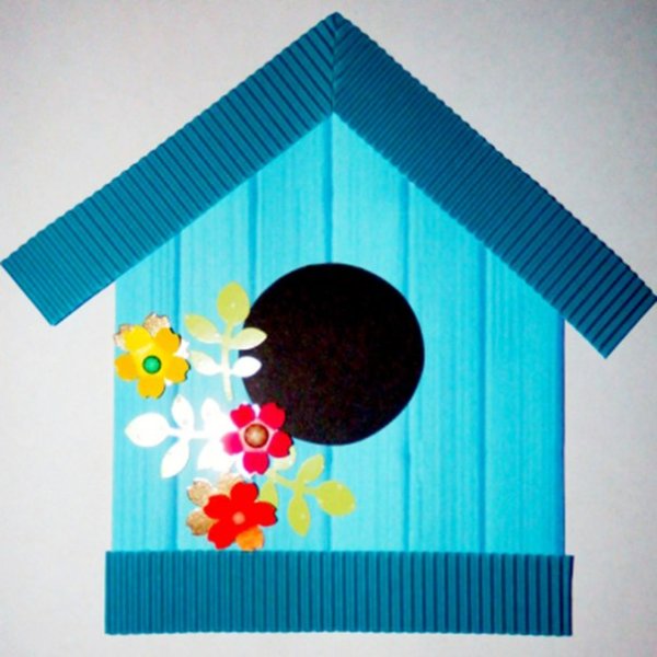 Скворечник из картона