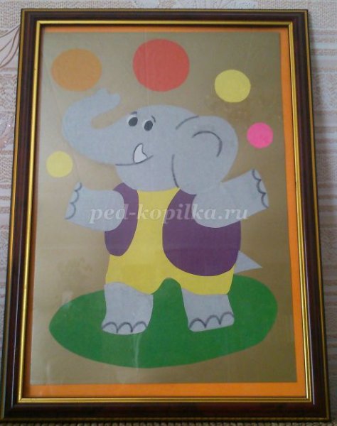 Слон в цирке аппликация