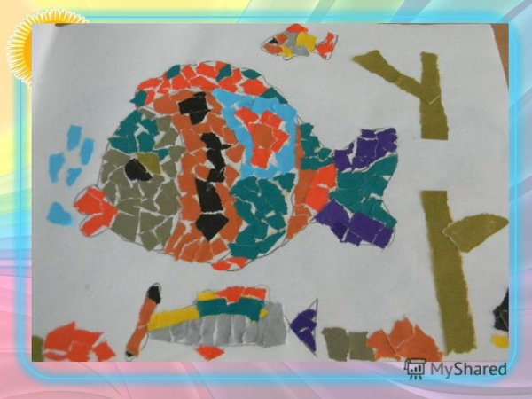 Поделка из кусочков цветной бумаги