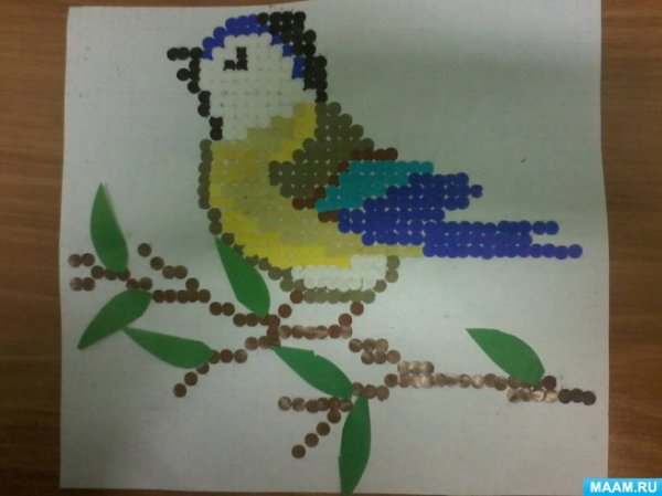 Обрывная аппликация птицы