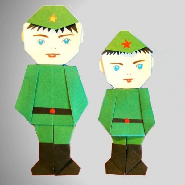 Аппликация солдат