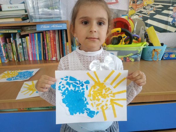 Обрывная аппликация солнышко