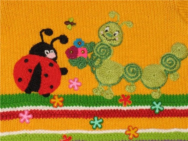 Аппликации на вязаных детских вещах