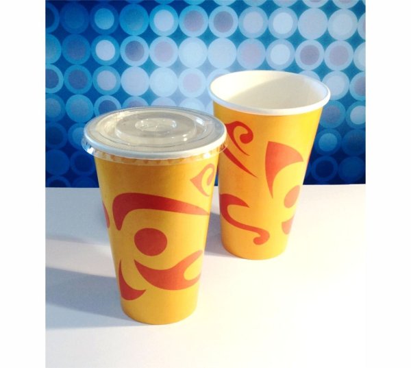 Стаканчик из под коктейля