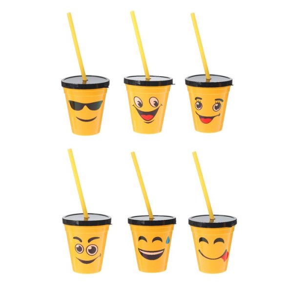 Одноразовый стаканчик с трубочкой