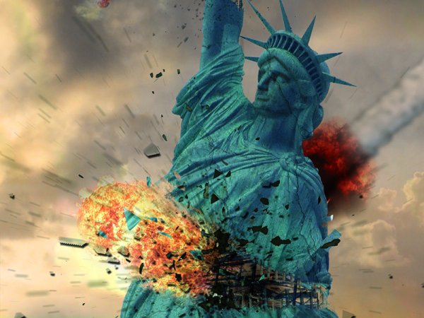 Фотохудожник Угур статуя свободы