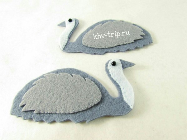Игрушки из фетра Страусы
