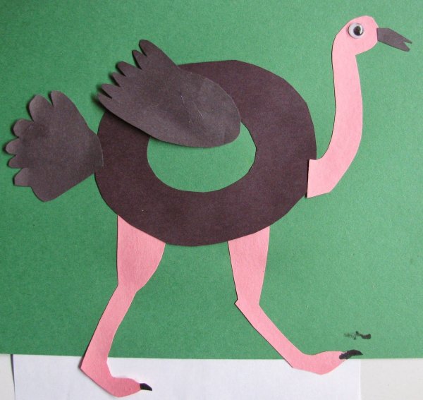 Страус из цветной бумаги