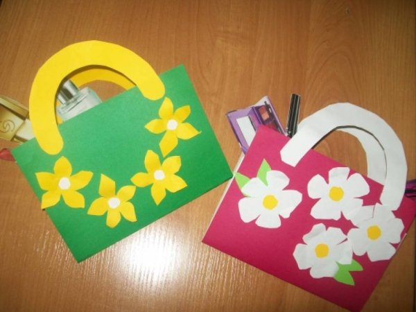 Сумочка для мамы на 8 марта в детском саду