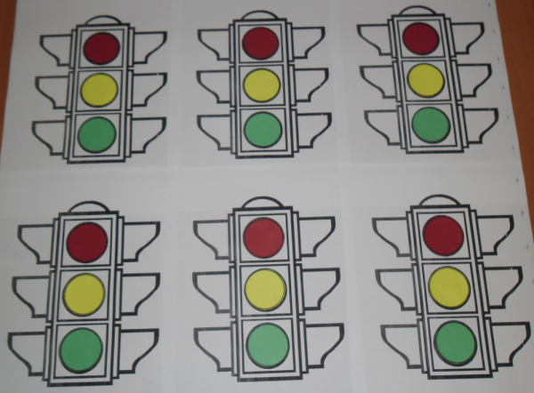 Рисование в младшей группе на тему светофор