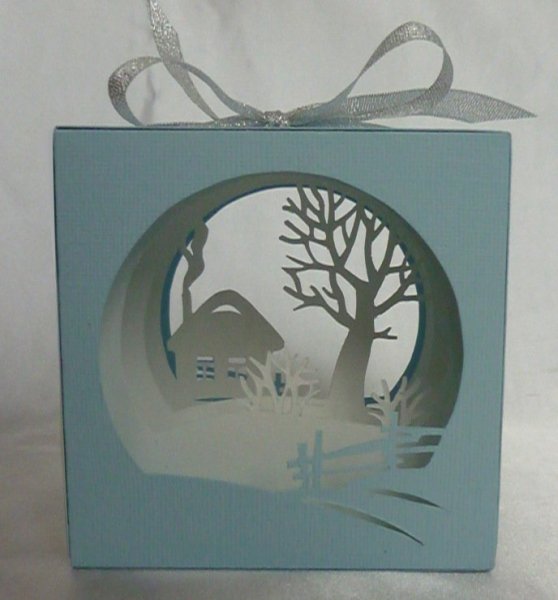 Бумажный куб туннель