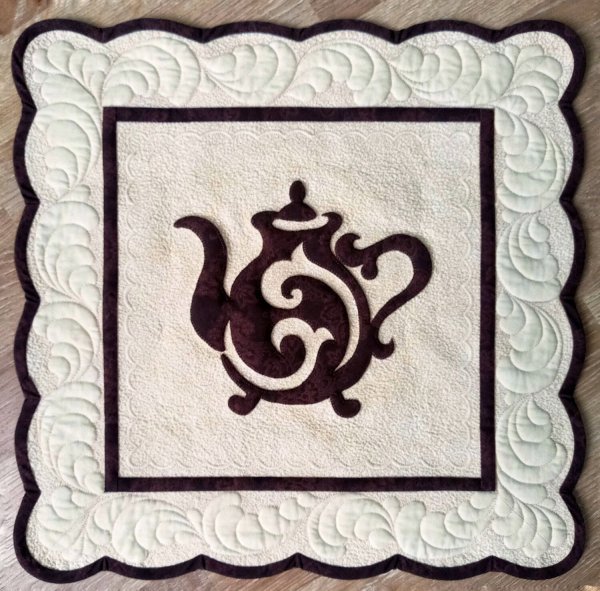 Трапунто с прорезной аппликацией