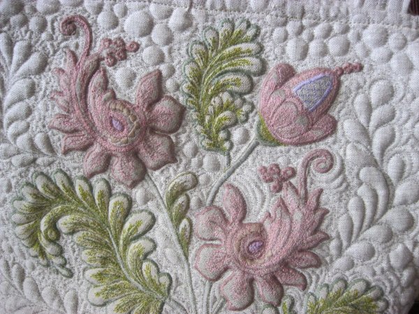 Объемная вышивка техника трапунто