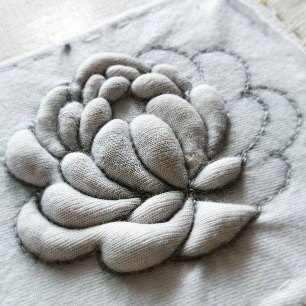 Техника вышивки трапунто