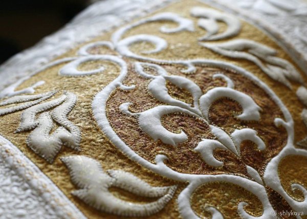 Машинная стежка трапунто