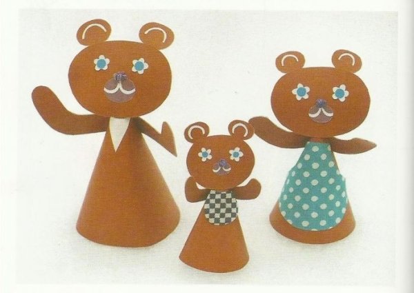 Кукольный театр из конусов три медведя