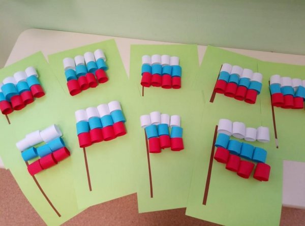 Мастер классы к Дню российского флага