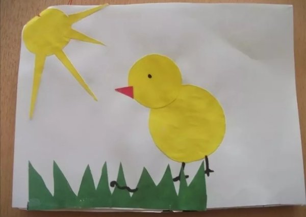 Аппликация цыплята на лугу младшая группа