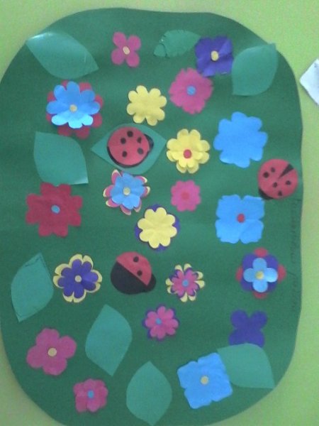 Аппликация клумба с цветами