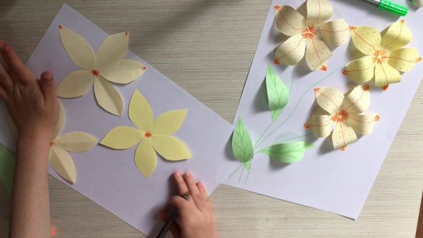 Аппликация из бумаги цветы