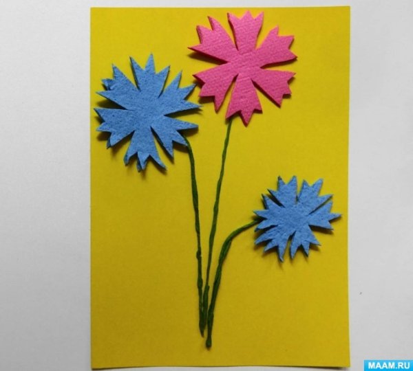 Васильки из цветной бумаги